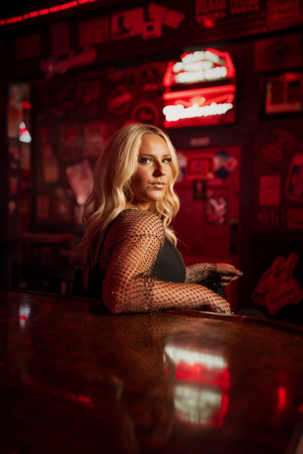 Exclusive Premiere: Devon Beck Delivers Heartfelt New Single 